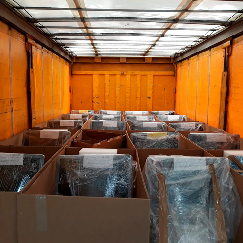 Comprehensive service for products with high added value, such as hospital equipment, computer equipment, industrial machinery, prototypes,...<br><br>Our own highly qualified and experienced staff guarantee the delivery of the most delicate, bulky or heavy equipment to the requested delivery point even in the most difficult circumstances.